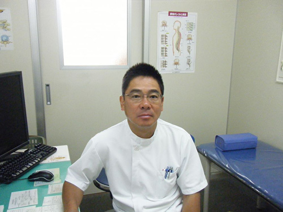 院長　松岡　素弘